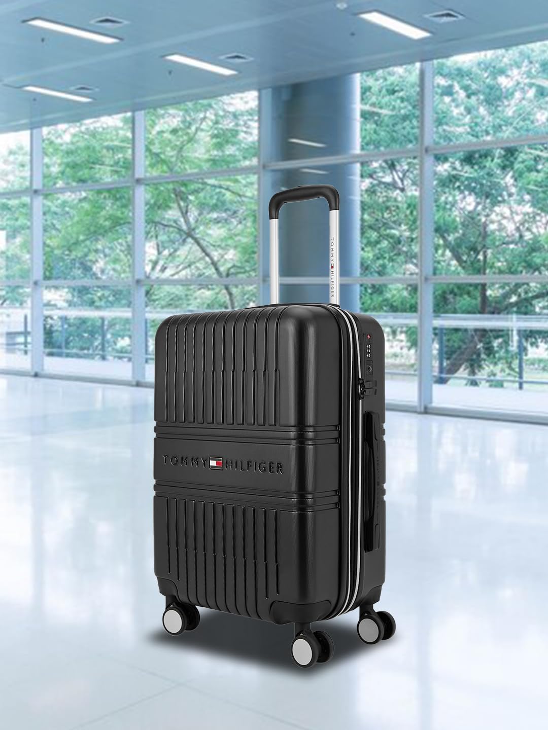 Tommy Hilfiger Stanford Check-in Luggage | Hardshell Suitcase| Polycarbonate Expandable Trolley Bag with Flushed TSA Lock, 360° Spinner Wheels & Telescopic Handle