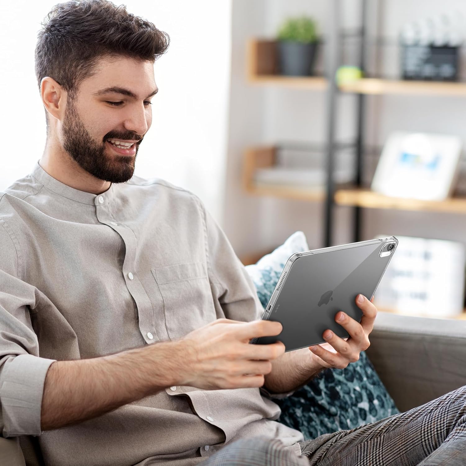 ESR for iPad Air 11 inch Transparent Back Case M3/M2 (2025/2024), iPad Air 7th/6th/5th/4th Gen Case, Slim and Light, Yellowing Resistant, Supports Pencil Pro & Pencil (USB-C), Zero Series, Clear