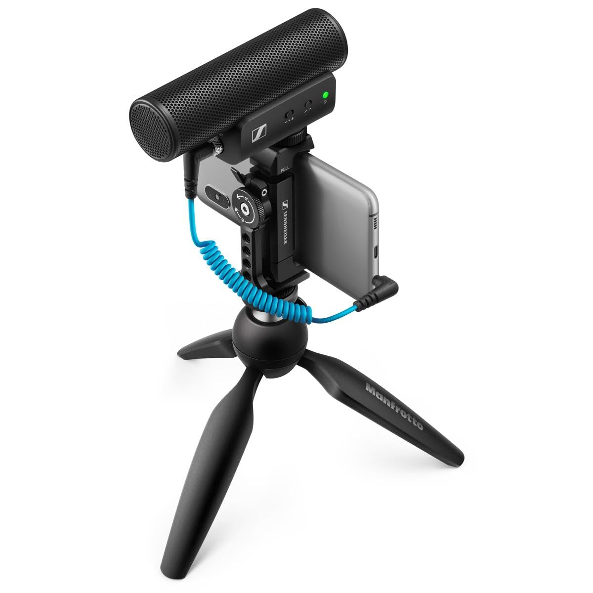 Sennheiser MKE 400 Compact On-Camera Shotgun Microphone | Super-Cardioid Directional Pickup | Integrated Wind Protection | 3-Step Sensitivity Switch | Ideal for Vlogging & Mobile Journalism