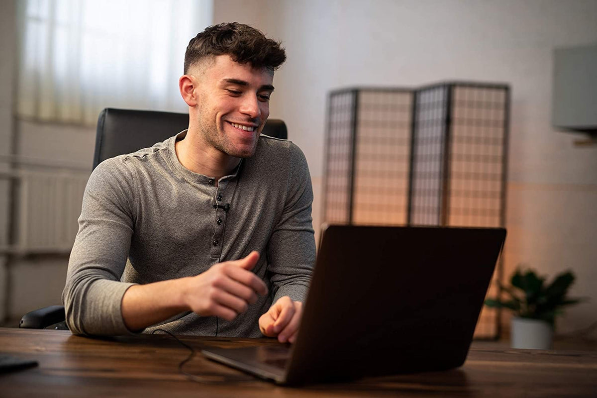 Sennheiser XS Lav Mobile Omnidirectional Lavalier Microphone | 3.5mm Jack | Built-in Windscreen | Ideal for Content Creators, Vlogging, Mobile Journalism, Podcasts & Online Meetings