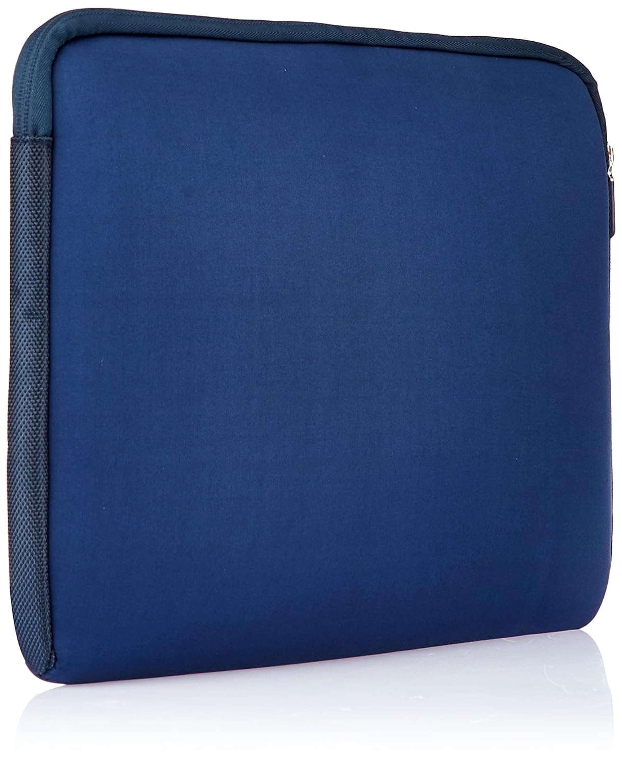 AmazonBasics 15.6-inch Laptop Sleeve (Navy)