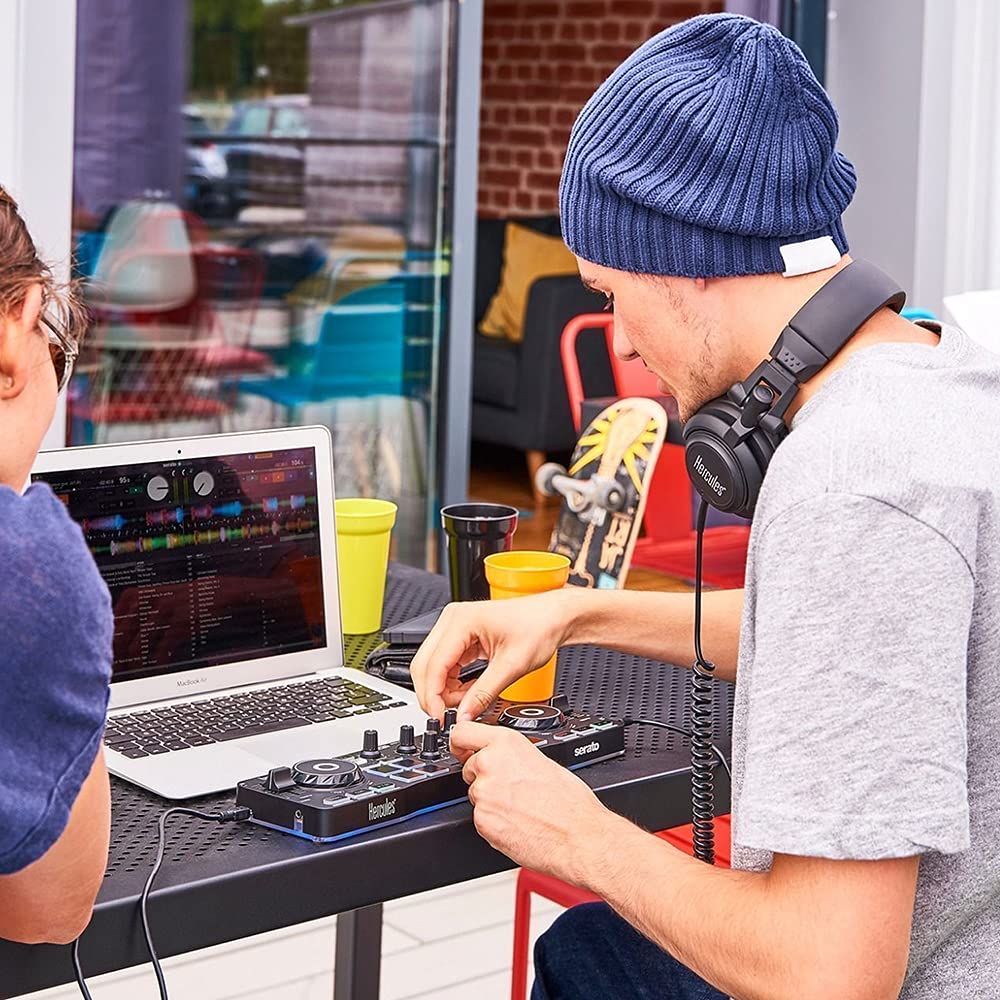 Hercules DJControl Starlight – Portable USB DJ Controller - 2 tracks with 8 pads and sound card - Serato DJ Lite included