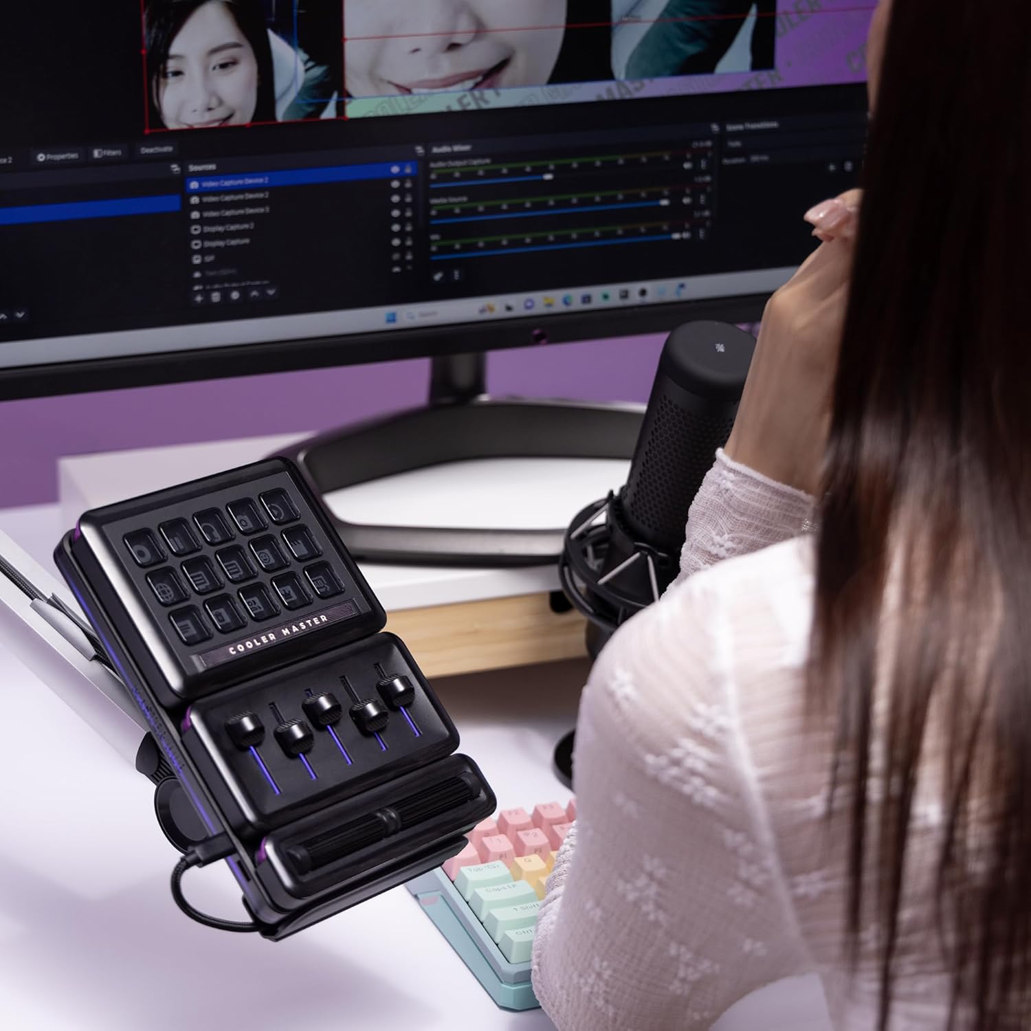 MasterHUB Creator Kit: Fully Modular Allows You to Customize with Base, 15xKeys IPS Display, 2xRoller, and 5xFader Modules - Empowering Your Workflow by Cooler Master