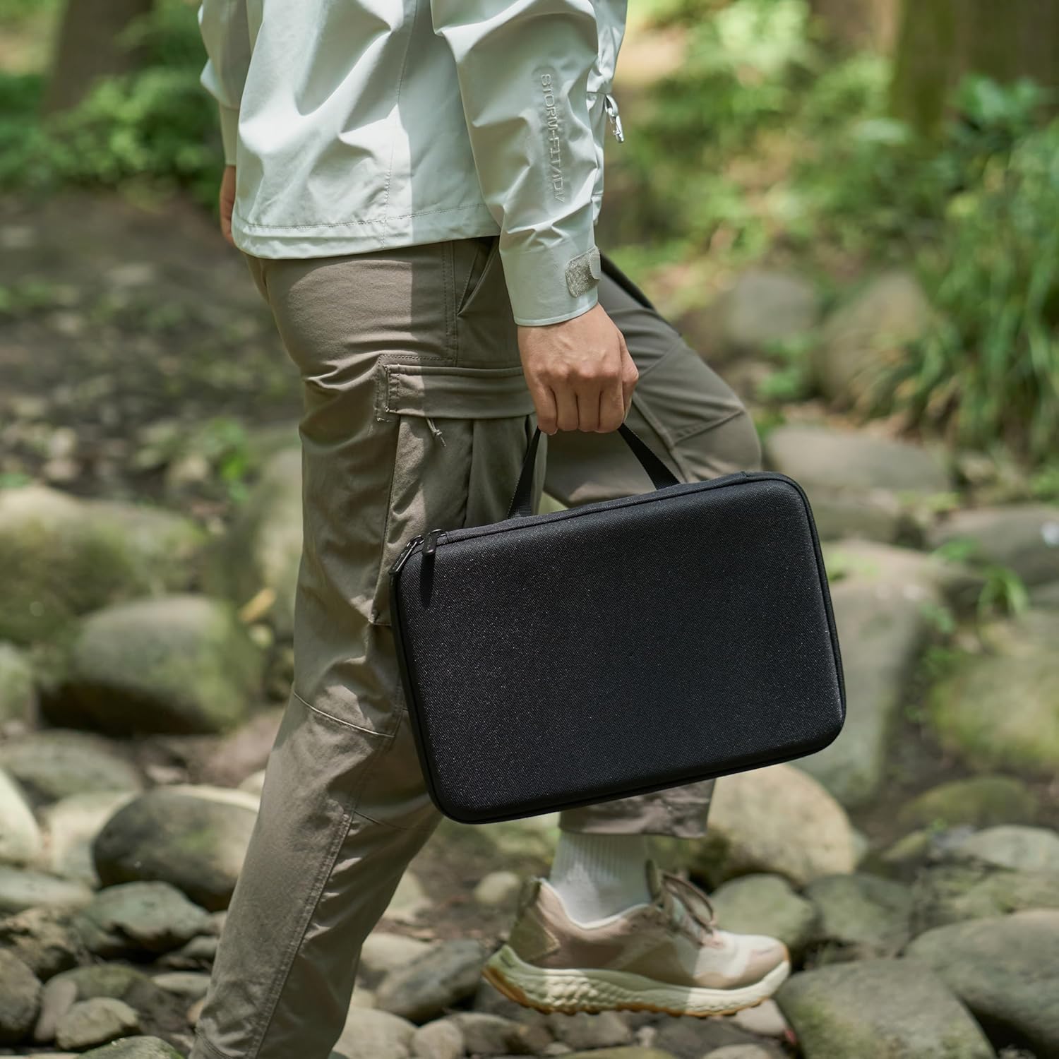 AmazonBasics Large Carrying Case for GoPro