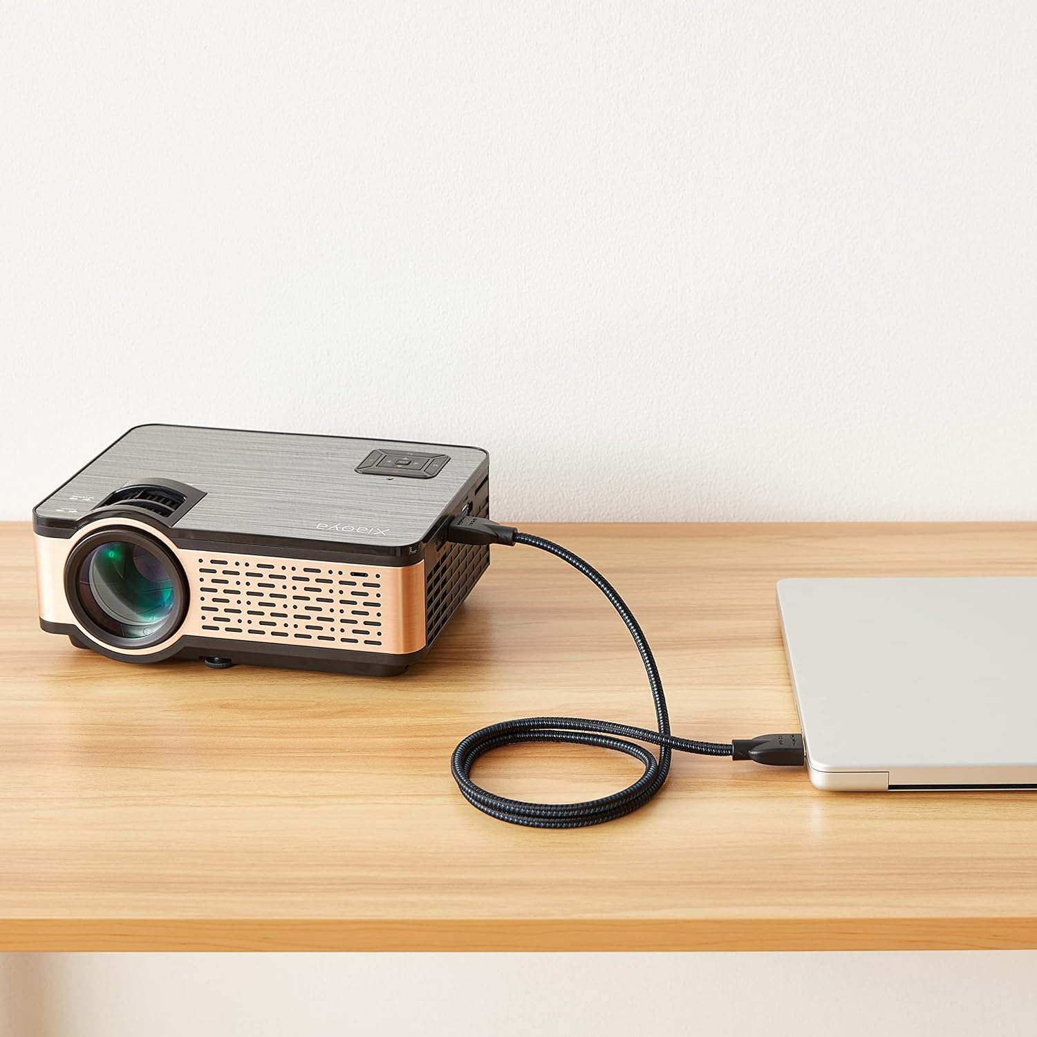 AmazonBasics High-Speed Braided HDMI Cable-3 Feet-Supports Ethernet,3D,4K & Audio Return (Black)