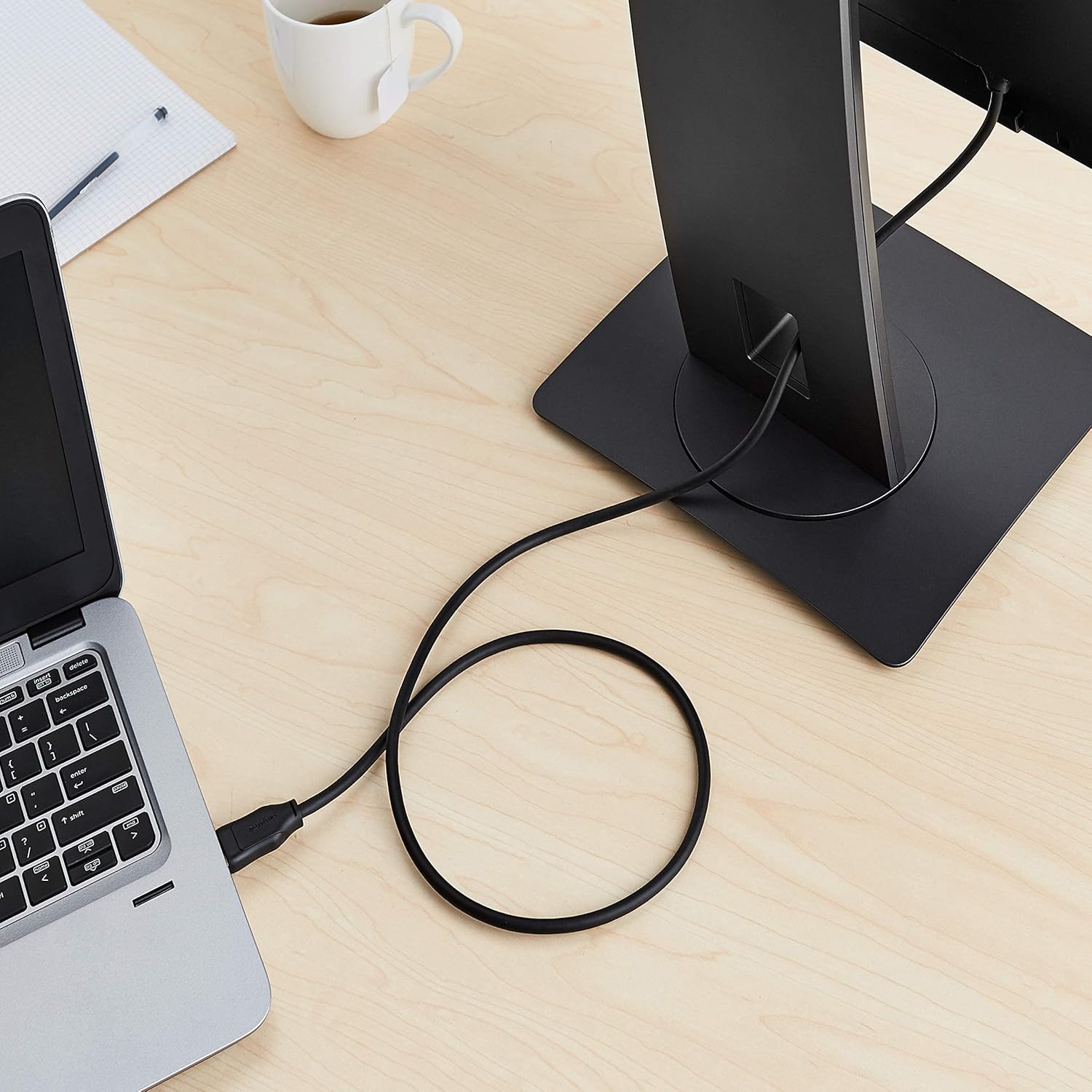 AmazonBasics DisplayPort to DisplayPort Cable - 3 Feet - (Not HDMI Cable)