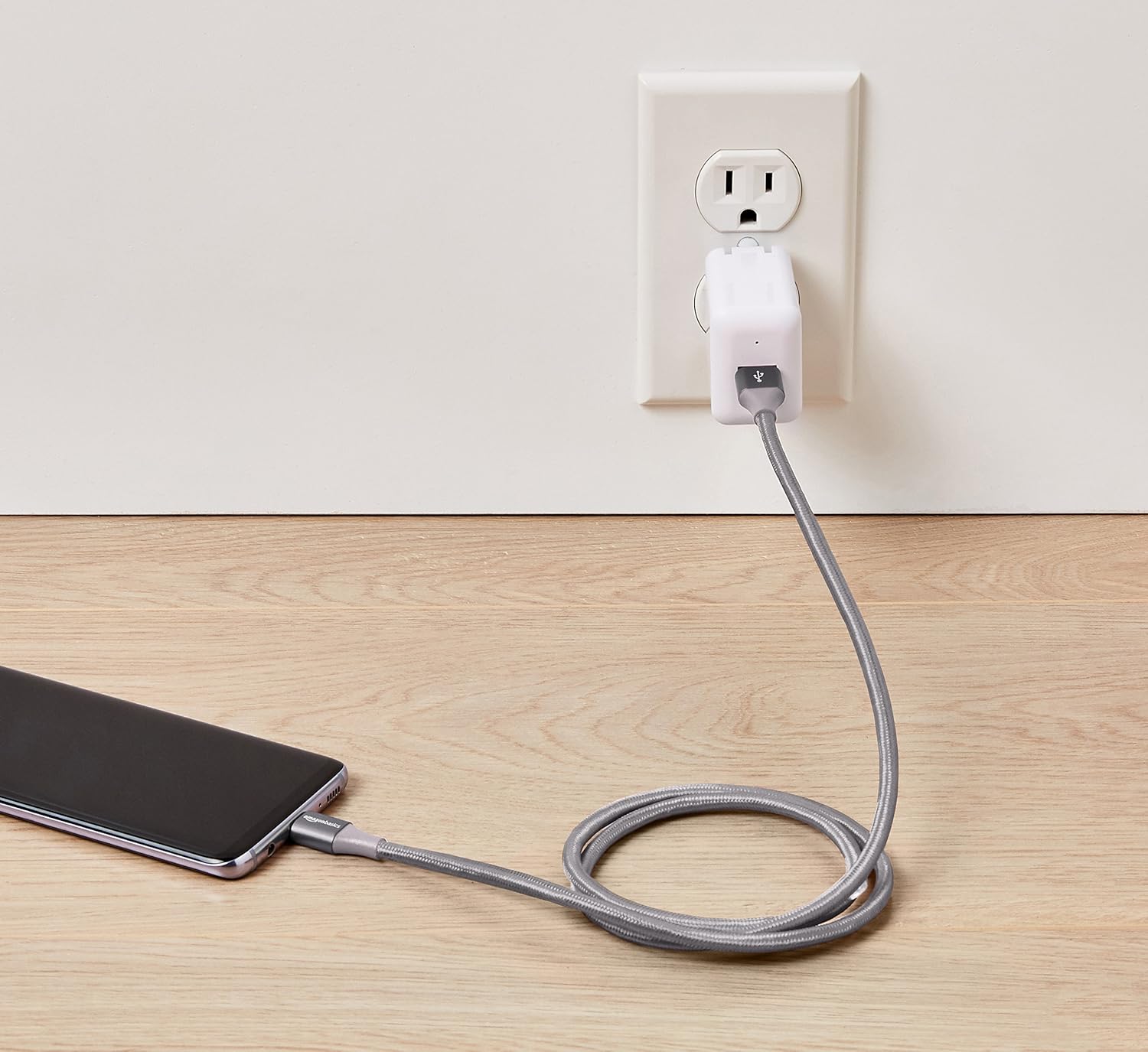 amazon basics Double Braided Nylon Usb Type C To Type A 3.1 Gen 2 Cable For Charging Adapter (Dark Grey,3 Feet,0.9 Meters)